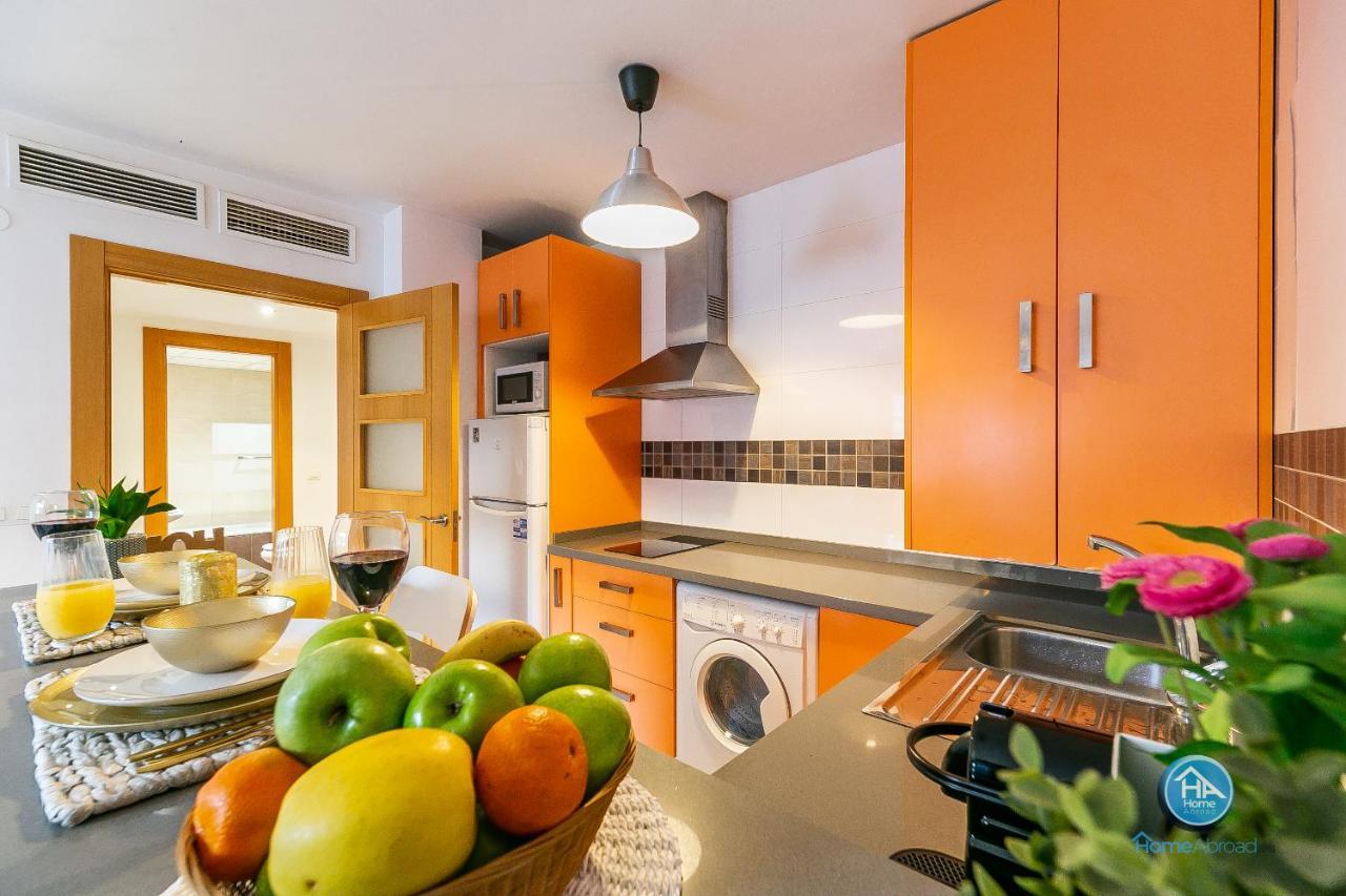 Paseo De La Salud Apartment Малага Екстериор снимка